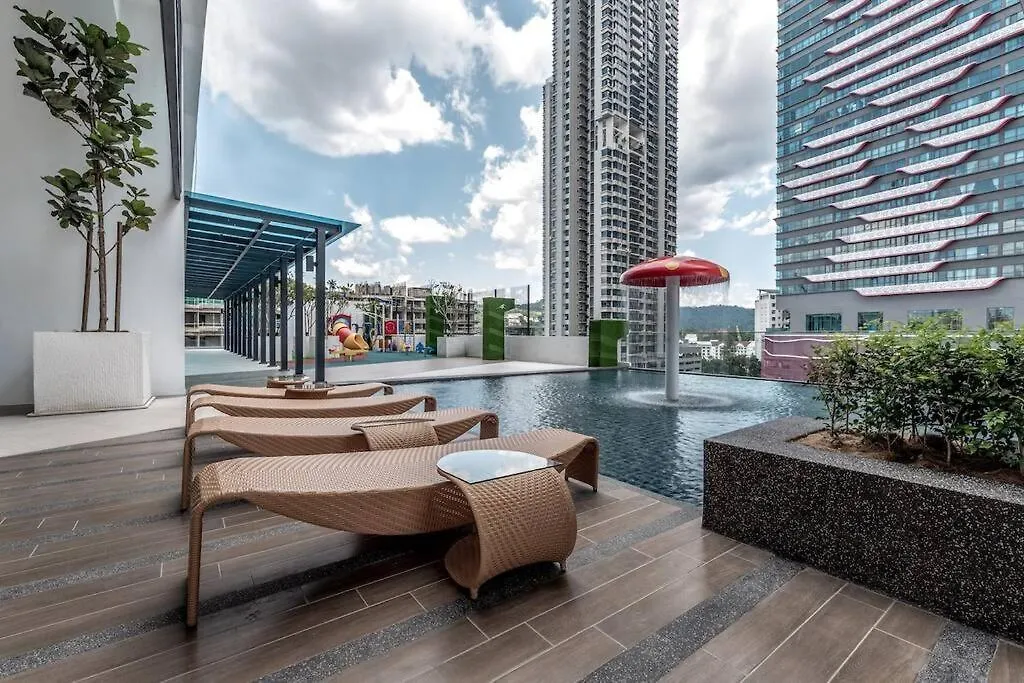 Reizz Condo 2R2B Klcc Ampang, Embassy, Kl Tower City View كوالالمبور ماليزيا