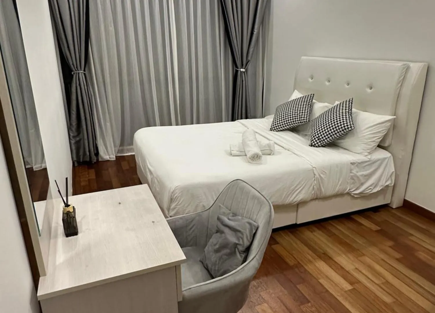 Reizz Condo 2R2B Klcc Ampang, Embassy, Kl Tower City View كوالالمبور