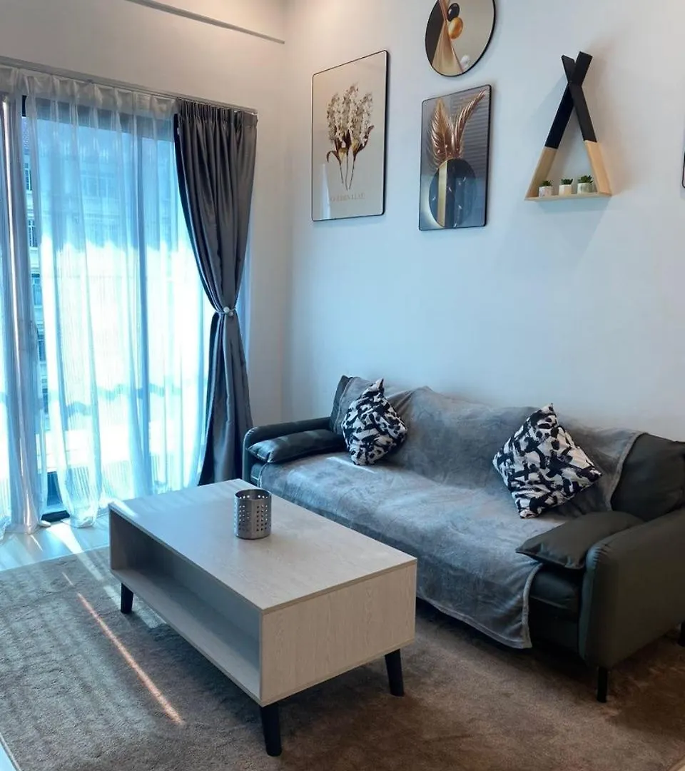 Reizz Condo 2R2B Klcc Ampang, Embassy, Kl Tower City View كوالالمبور شقة