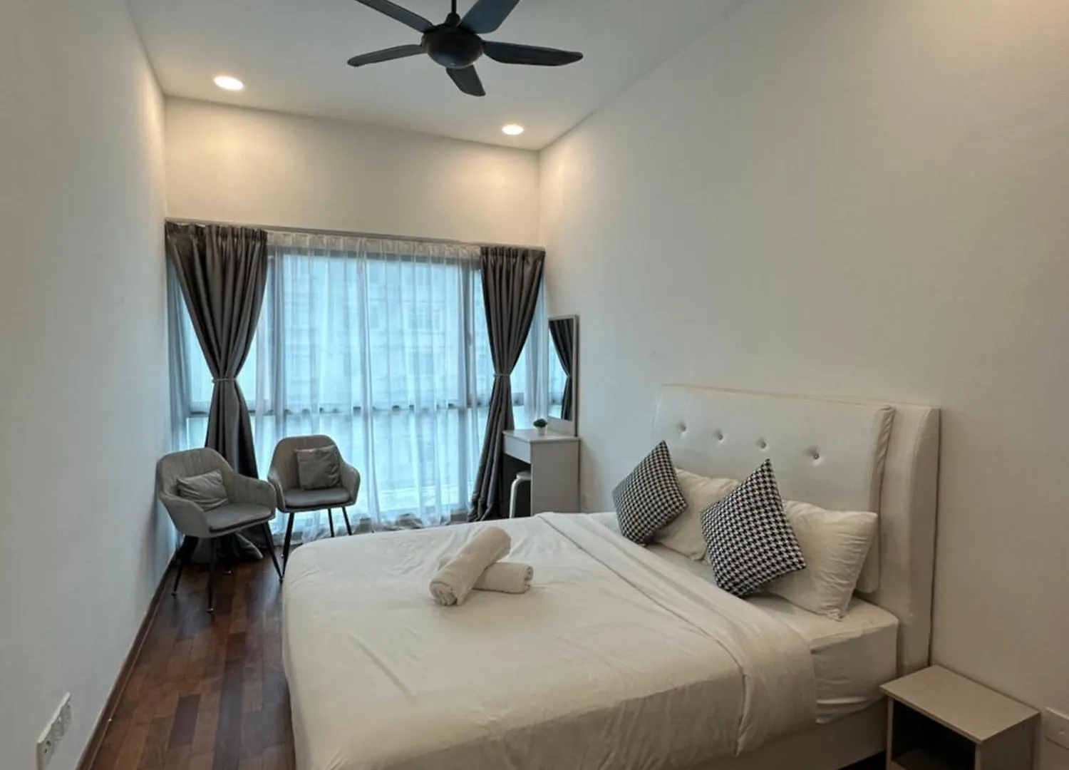 Reizz Condo 2R2B Klcc Ampang, Embassy, Kl Tower City View كوالالمبور 0*,  ماليزيا